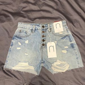 HIGH RISE DENIM JEAN SHORTS